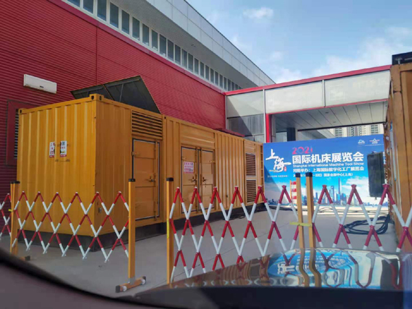 康保发电车出租-发电机无电压或电压太低怎么办？