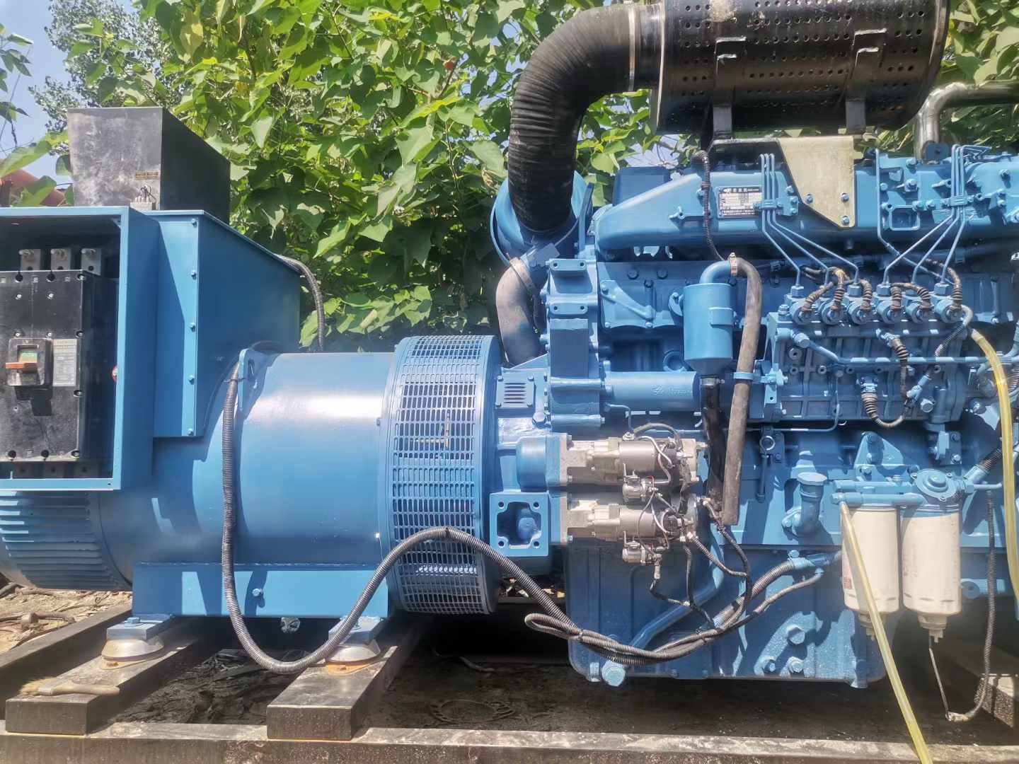 康保详细说明降低 800kW 柴油发电机输出电流波动的方法